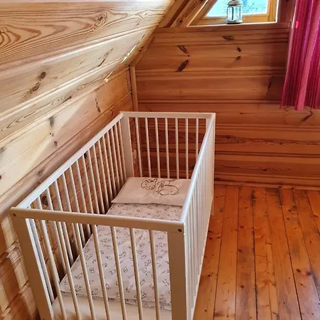 Dom Markowka Zakopane 別荘 コシチェリスコ